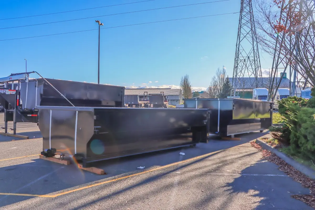 Professional dumpster rental and junk removal service in Warren